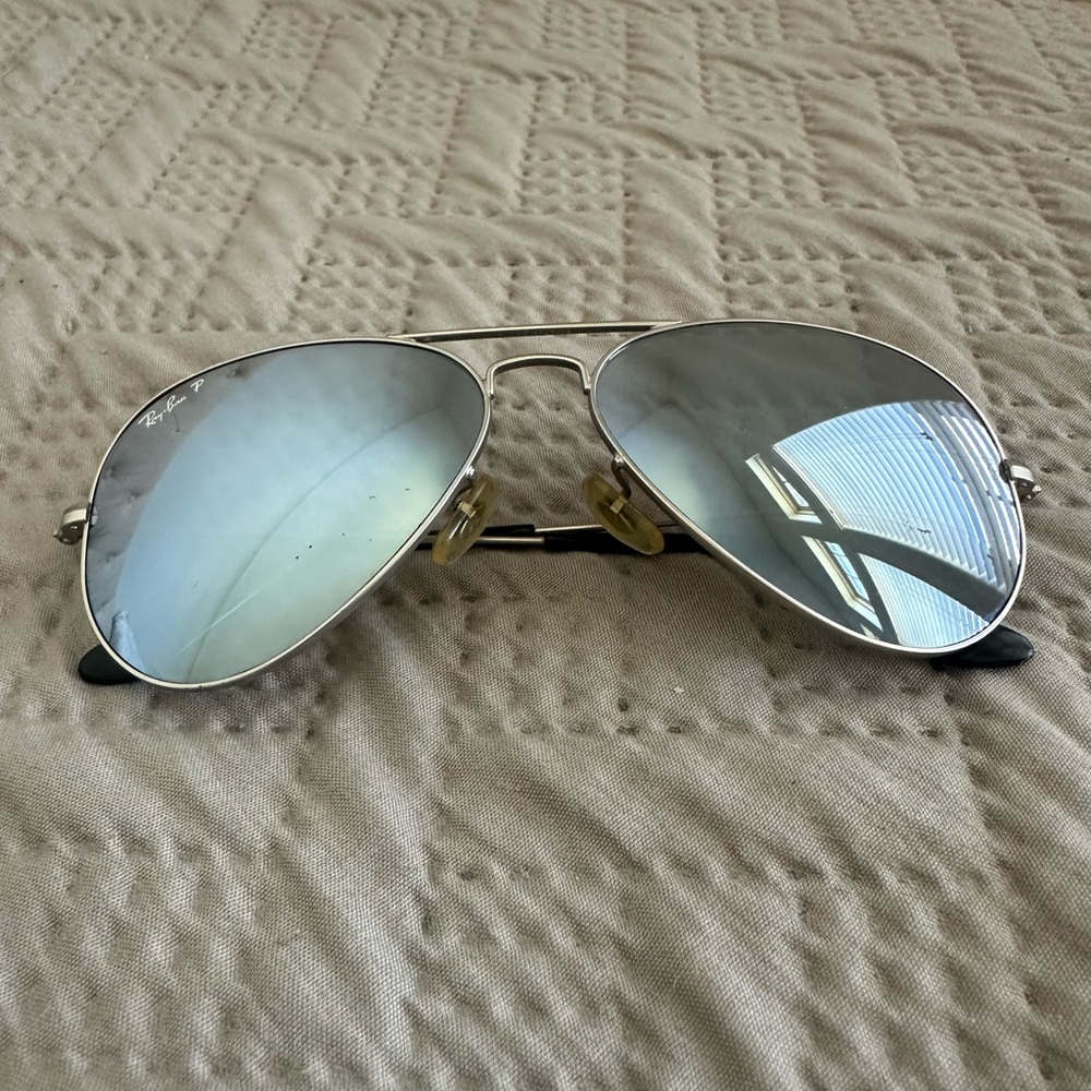 Vintage Ray-Ban Polarized Metallic Silver Aviator Shades - Picture 3 of 8